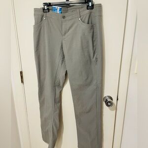 New Kuhl midrise straight fit womens Trekr performance stretch hiking pant sz 12